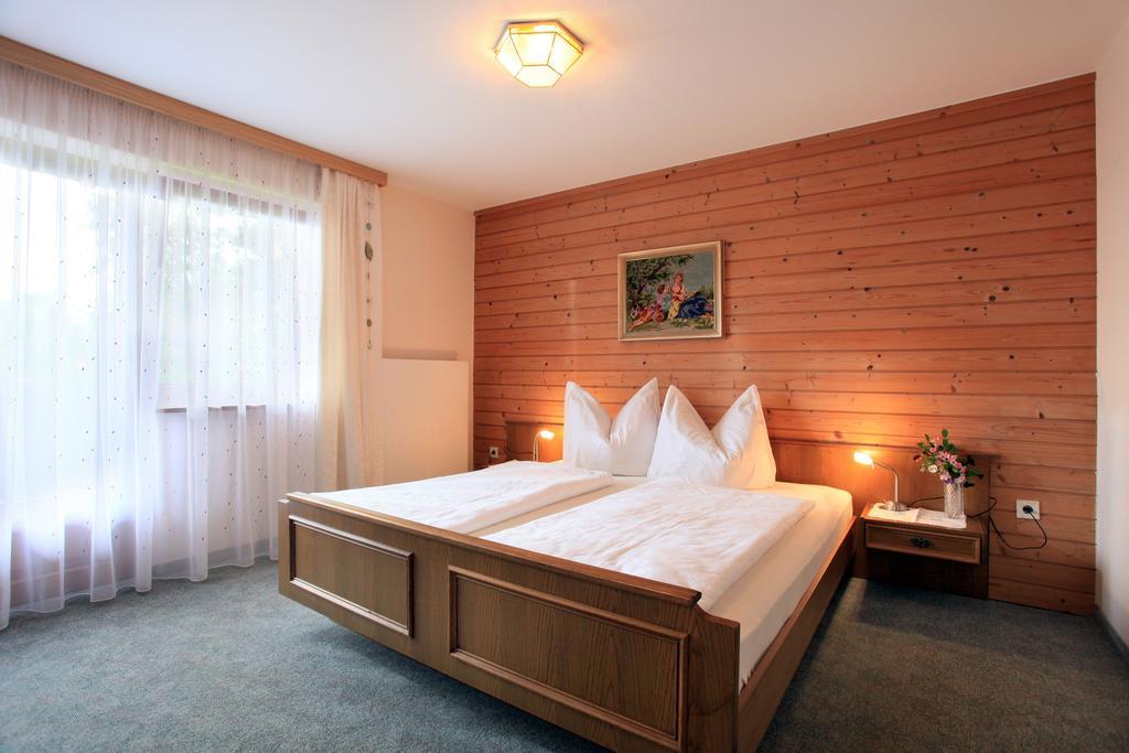 Haus Glanzern Appartement Westendorf Kamer foto